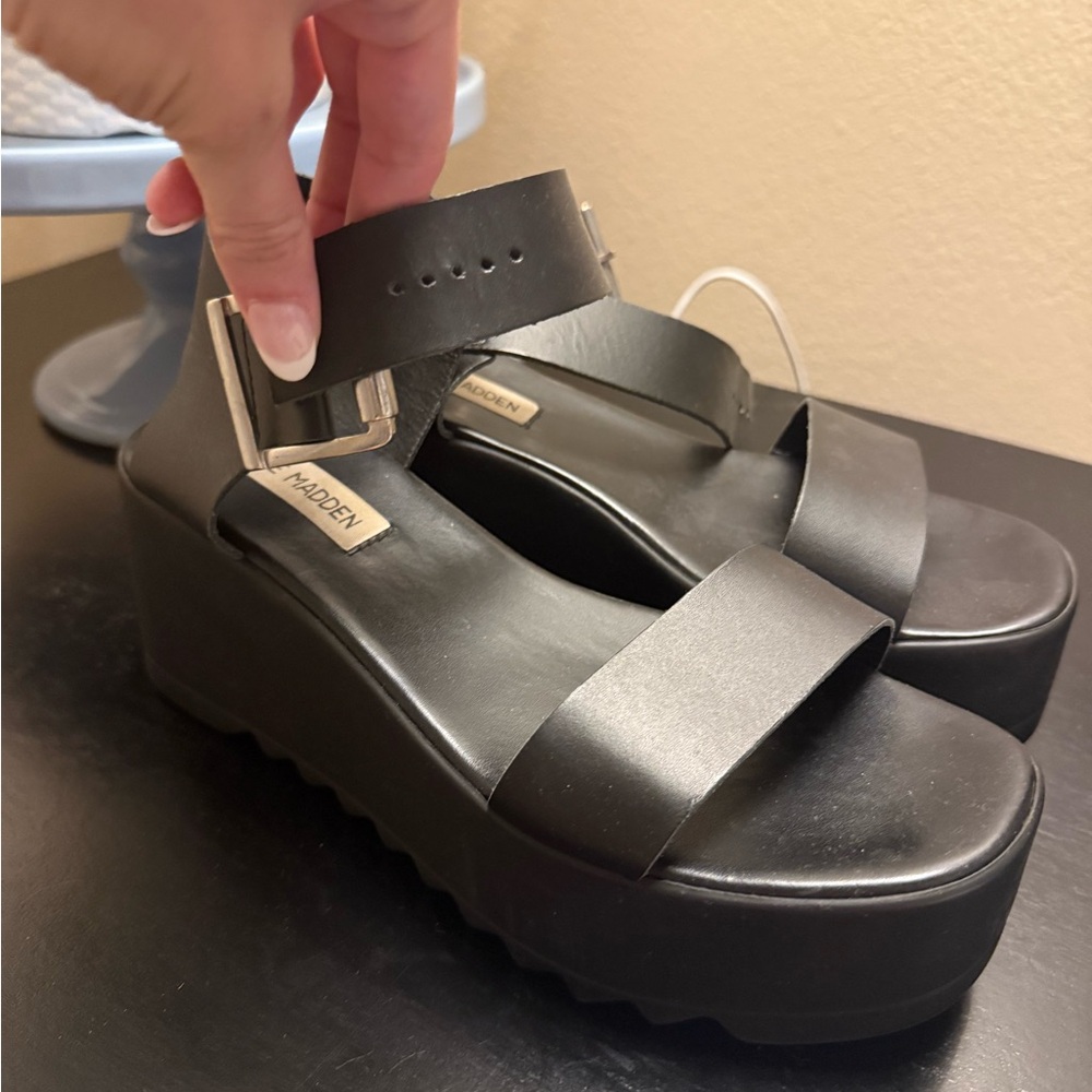 Steve Madden Black Platform Sandals with Silver Buckle